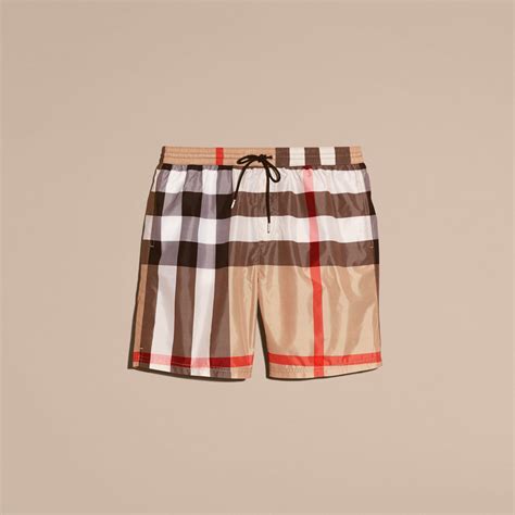 shorts burberry bébé|wearing burberry shorts men.